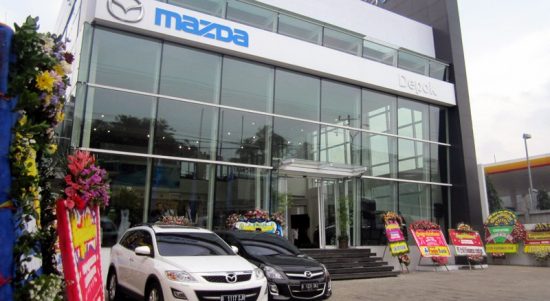 Showroom Mazda Depok