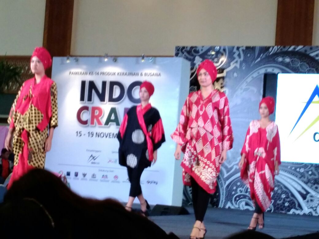 Indonesia Etnik Fashion Week 2017