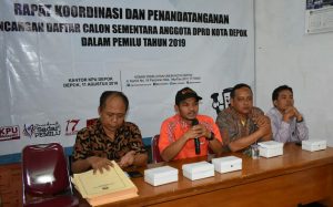 KPUD Kota Depok mengumumkan daftar calon sementara (DCS) DPRD Kota Depok.
