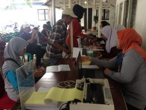 PT Pos Indonesia membuka loket pelayanan peserta JKN-KIS.