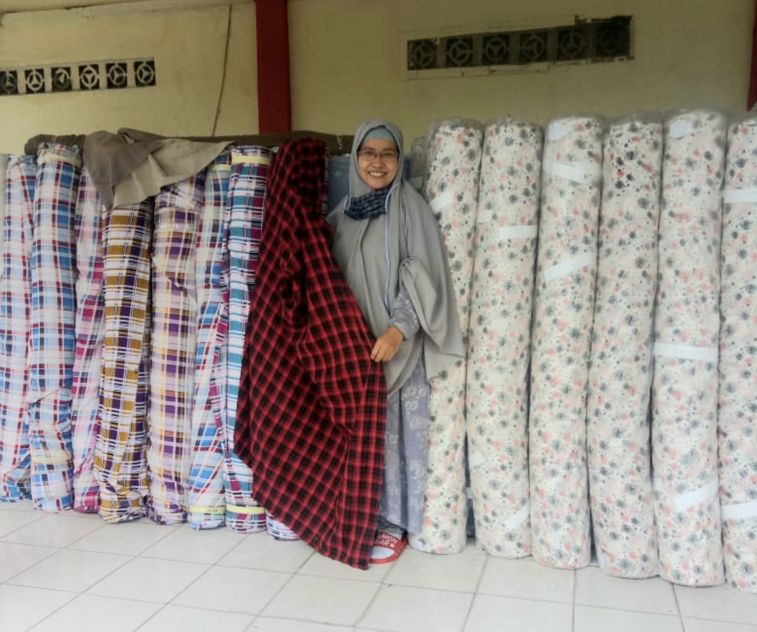 Fatmawati, dari Kuliner Beralih ke Bisnis Bahan Pakaian ...